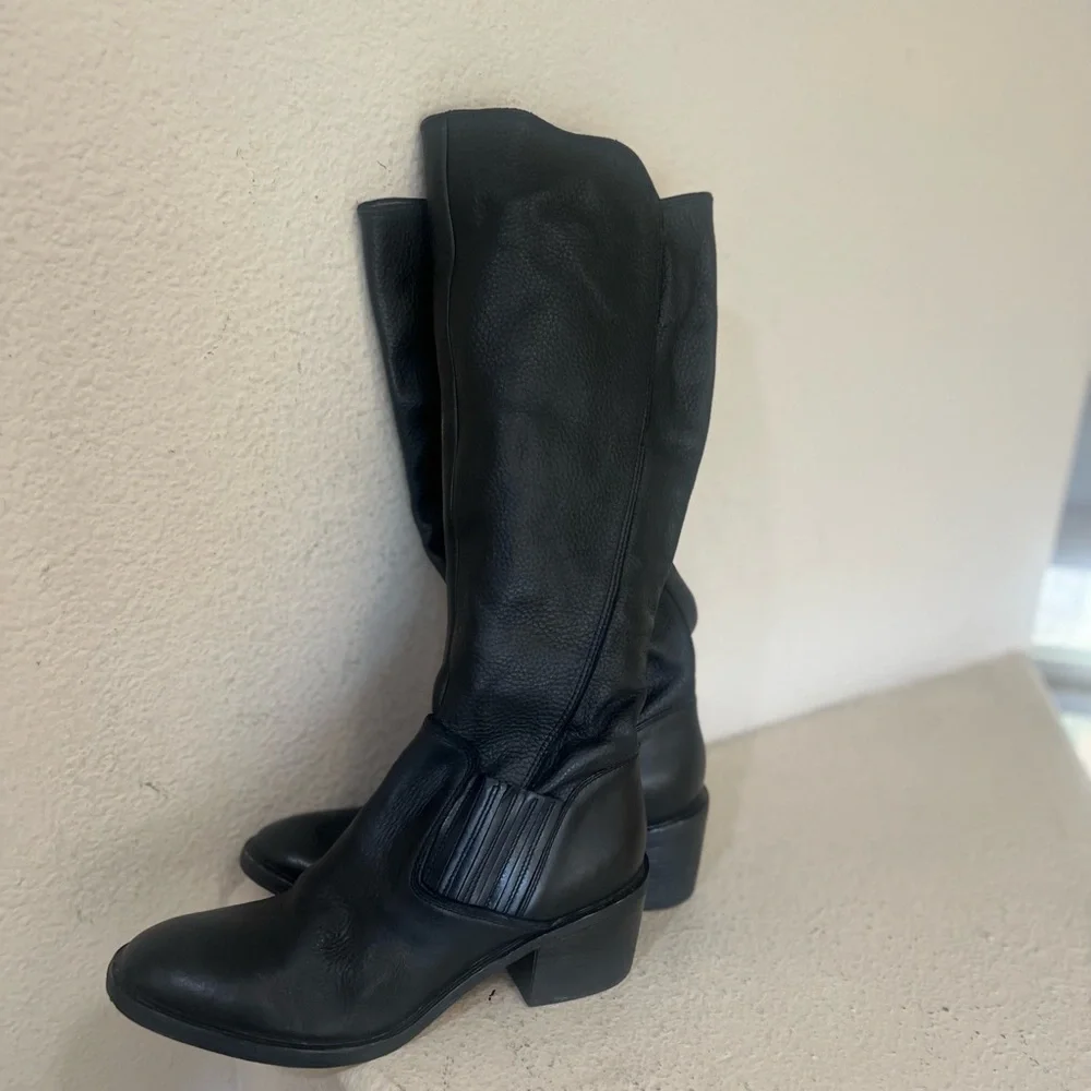 DONALD J PLINER Envy Block Heel Black Leather‎ Tall Ridding Boots Women SZ 7.5